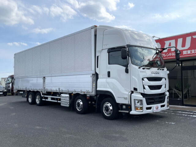 いすゞ：ギガ：ハイルーフ：ウィング：AT：木床：アルミホイール：リアエアサス