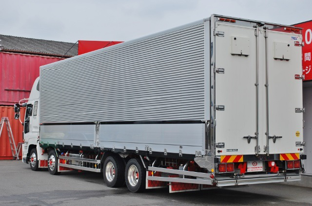 【424】いすゞギガ　低床　冷凍ウイング　リアエアサス