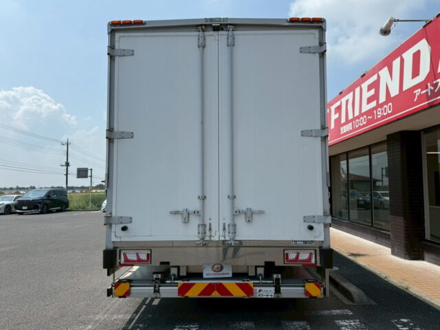 ファイター：6200ワイド：冷凍ウィング：板バネ：木床：アルミホイール：ステンレスサイドバンパー