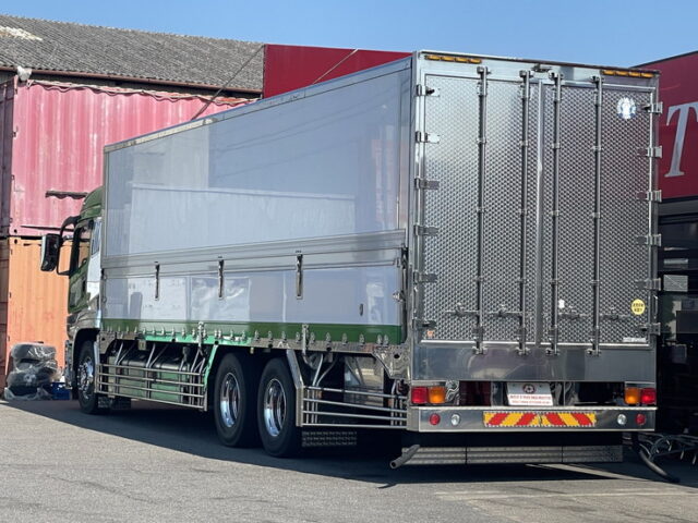 17スーパーグレート：ハイルーフ：冷凍ウィング：架装多数：90アオリ