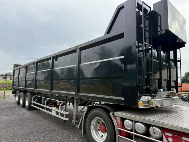 【委託販売】フルハーフ：コンテナセミトレーラー：3軸：松川ボデー製鉄箱付