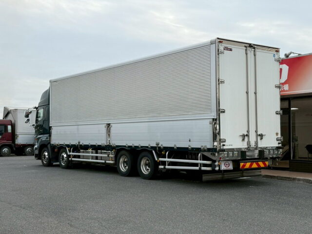 日野：17プロフィア：ハイルーフ：ウィング：アルミホイール：リア門口ステンレス