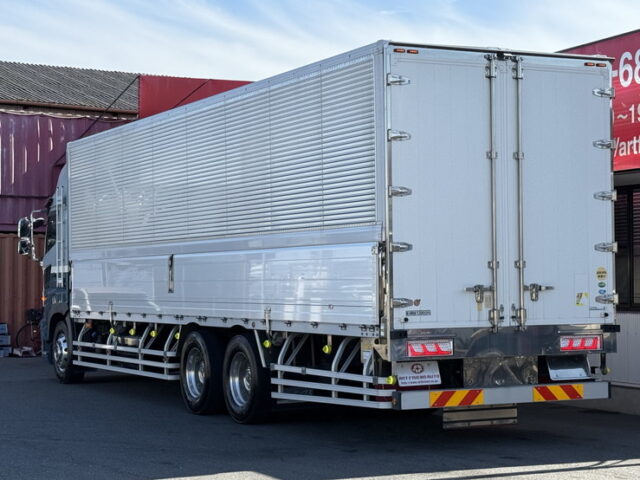 日野：17プロフィア：ハイルーフ：ウィング：リア門口ステンレス