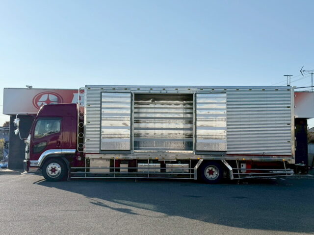 いすゞ：フォワード：ハイルーフ：冷凍バン：7100標準幅：架装多数：格納ゲート：エアサス