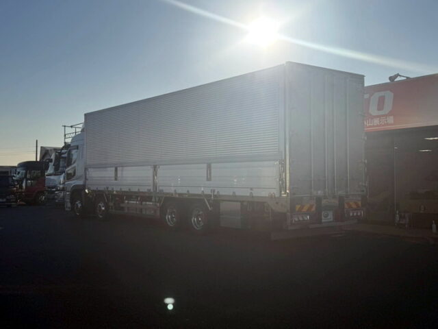 17スーパーグレート:ハイルーフ:ウィング:メッキ多数:造りボディ:アルミホイール