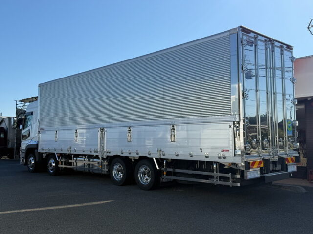 17スーパーグレート：ハイルーフ：ウィング：ステンレス多数：リア門口ステンレス