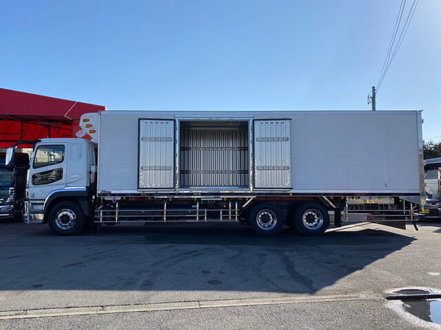 【717】登録済未使用車　スーパーグレート　冷凍バン　サブエンジン　ジョロ4キーストン