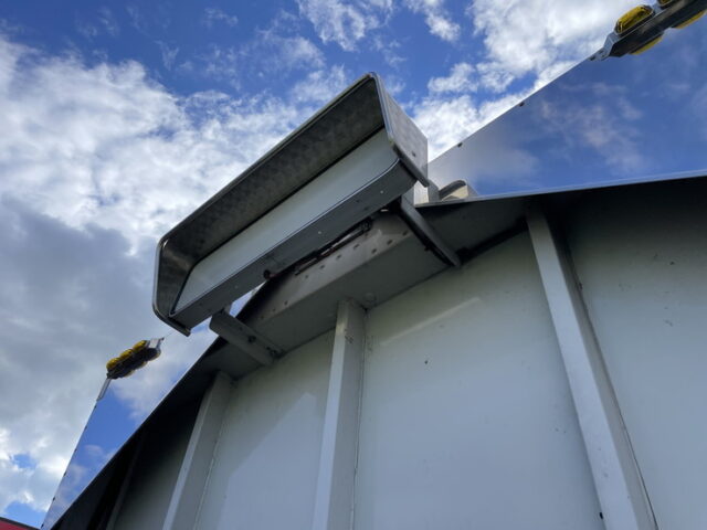 スーパーグレート　ハイルーフ　ウィング　アルミホイール　エアサス　7速MT　