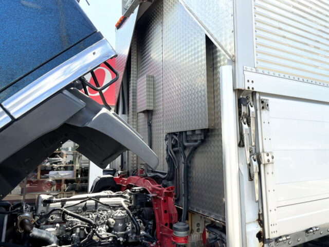 日野　レンジャープロ　ハイルーフ　冷凍ウィング　90アオリ　6400ボデー　架装多数