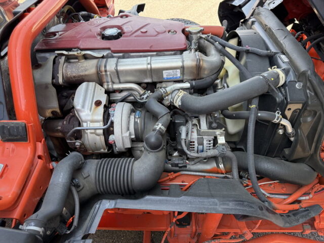 R3　日野　デュトロ　ワイドロング　アルミウィング　造りボディー　メッキ多数　