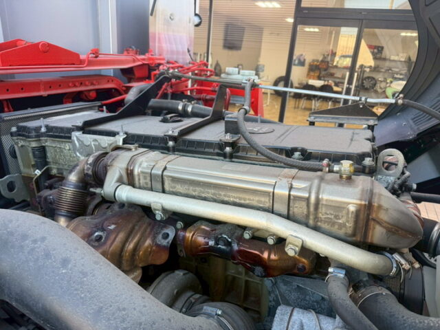 17スーパーグレート:ハイルーフ:ウィング:メッキ多数:造りボディ:アルミホイール