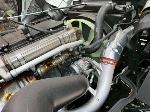 24スーパーグレート:スーパーハイルーフ:ウィング:アルミホイール:リア門口ステンレス