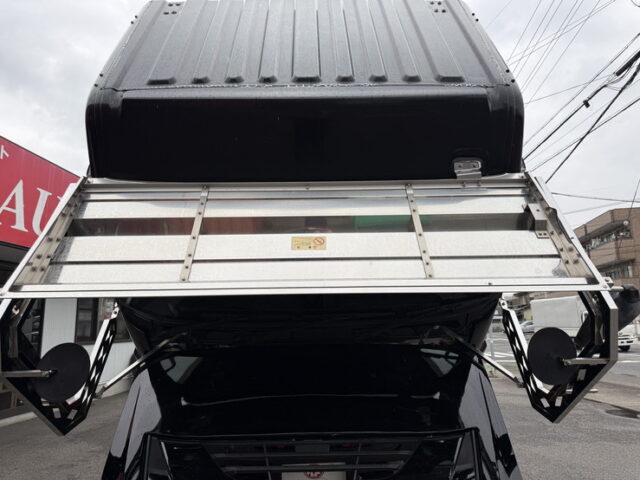 いすゞ:ギガ:ハイルーフ:トレーラーヘッド:フロントバイザー:第5輪荷重11.100㎏