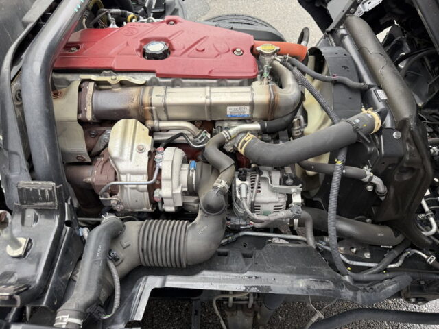 日野：デュトロ：バン：ワイドロング：格納ゲート：左スライドドア：AT車：準中型免許