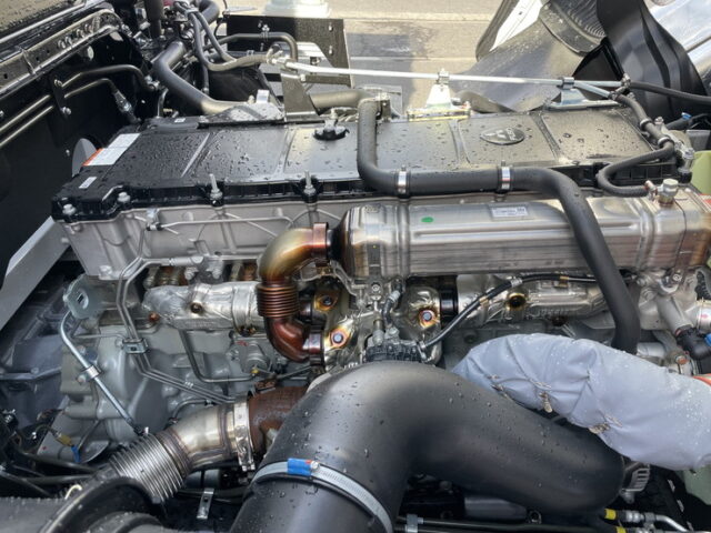 【現行型】スーパーグレート　スーパーハイルーフ　プレミアムライン　総輪エアサス