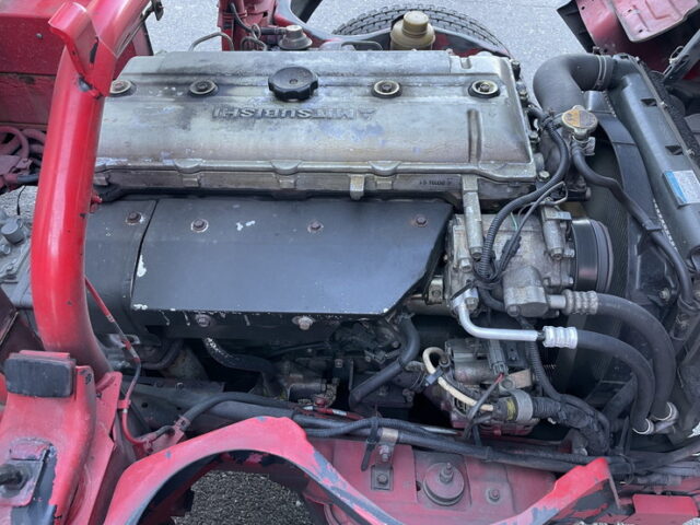 キャンター　平ボデーアルミブロック　標準幅　ロング　6速ＭＴ　生エンジン