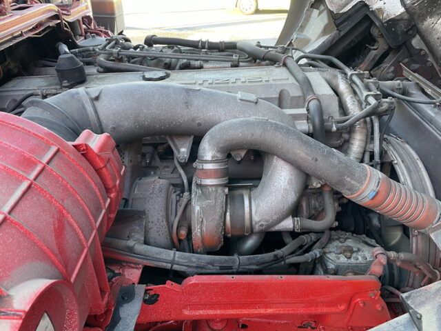 いすゞ：ギガ：冷凍ウィング：造りボディ：ステンレス多数：エアサス：1M10アオリ