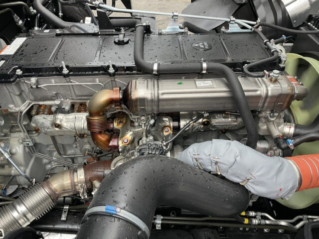 【現行型】スーパーグレート：スーパーハイルーフ：未使用：プレミアムライン