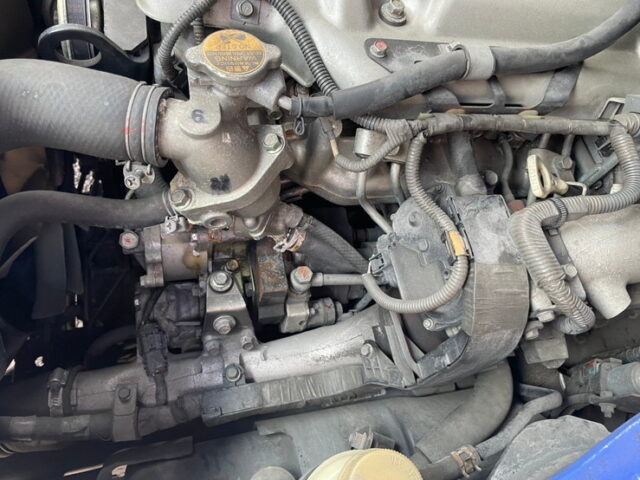 三菱ふそう:キャンター:Wキャブ:5MT:110馬力:6人乗り