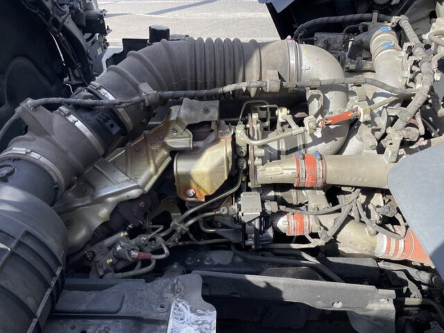 日野　17プロフィア　ハイルーフ　ウィング　後輪エアサス　380馬力