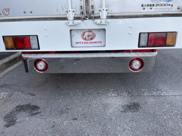 いすゞ　エルフ　アルミバン　5MT　サイドドア　ステンレスサイドバンパー　ステンレスリアバンパー　