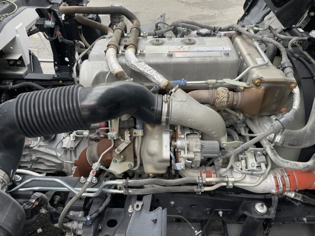 日野　17レンジャー　ハイルーフ　6200ワイド　エアサス　格納ゲート　低走行