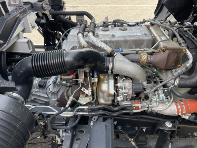 日野：17レンジャー：ハイルーフ：ウィング：6200ワイド：エアサス：格納ゲート