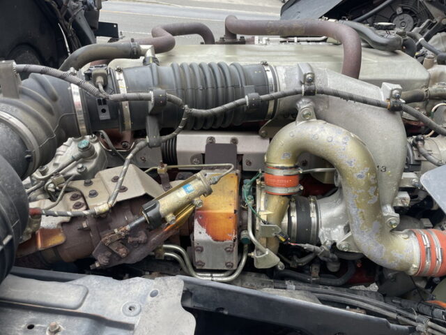 日野：17プロフィア：ハイルーフ：トレーラーヘッド：架装多数：E13Cエンジン：450馬力