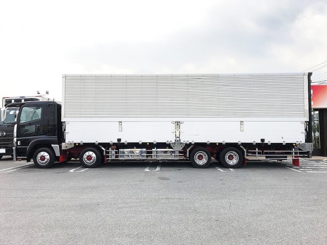 【311】ふそう　スーパーグレート　低床　アルミウイング