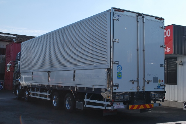 【192】ＵＤトラックス　クオン　低床　アルミウイング　ハイルーフ