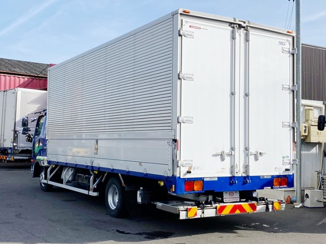 【565】H26　ファイター　ウィング　エアサス　格納ゲート