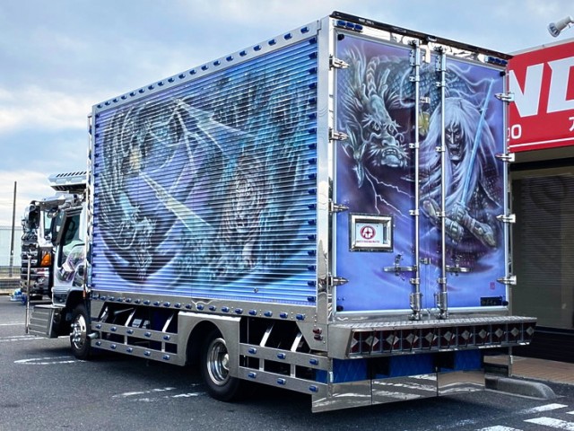 【573】いすゞ　エルフ　デコトラ　マニ割り済