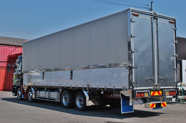 【226】いすゞ　ギガ　低床　アルミウイング　ハイルーフ　カスタム多数