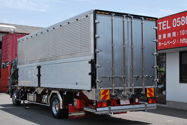 【230】日野　レンジャー　セミワイド　冷凍ウイング　格納ゲート　6700ボデー