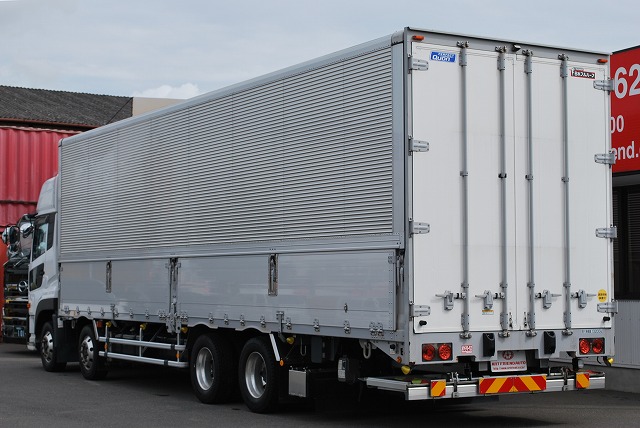 【275】UDトラックスクオン　低床　アルミウイング　格納ゲート　ハイルーフ　リヤエアサス