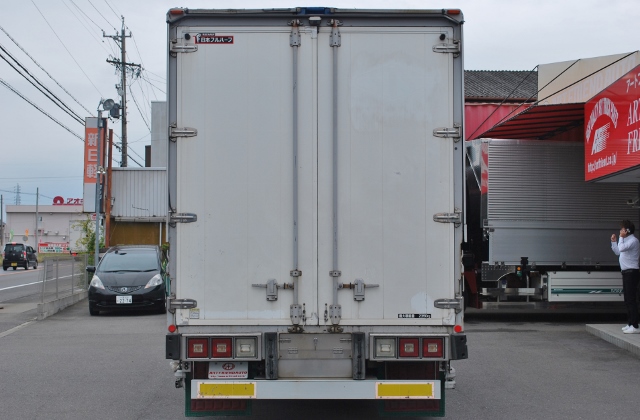 【281】日野レンジャープロ　ワイド　アルミウイング　6700ボデー　リヤエアサス