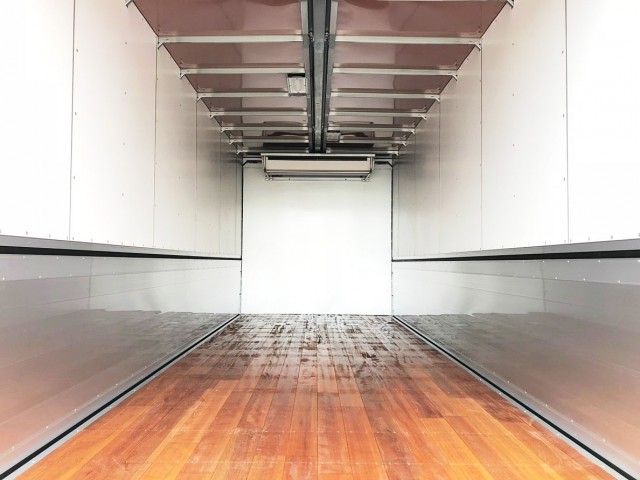 【216】日野レンジャー　増トン　冷凍ウイング　リヤエアサス