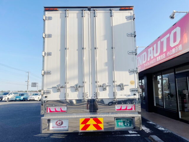 三菱ふそう　スーパーグレート　ハイルーフ　ウィング　顔面メッキ　融雪仕様