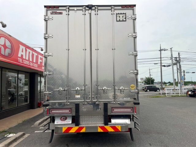 R1　プロフィア　冷凍バン　横扉　7MT　ステンレス多数