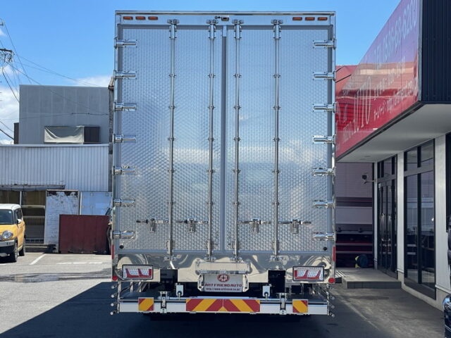 17スーパーグレート　ハイルーフ　冷凍ウィング　未登録未使用　造りボディ　格納ゲート付