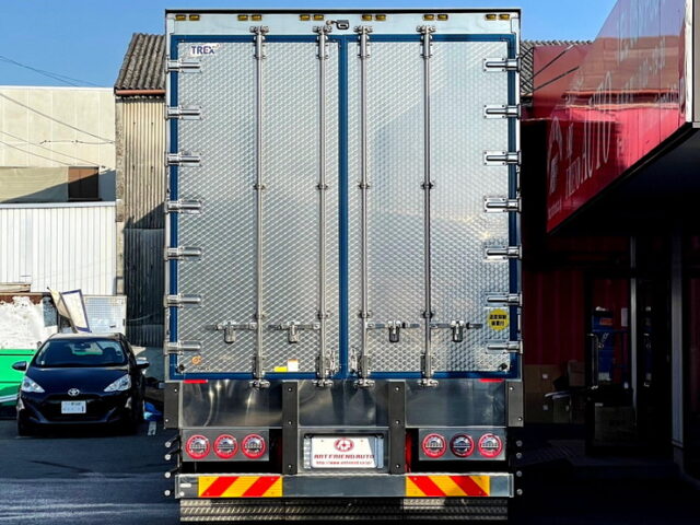 17プロフィア　ハイルーフ　ウィング　造りボディ　90アオリ　ステンレス多数　7速MT