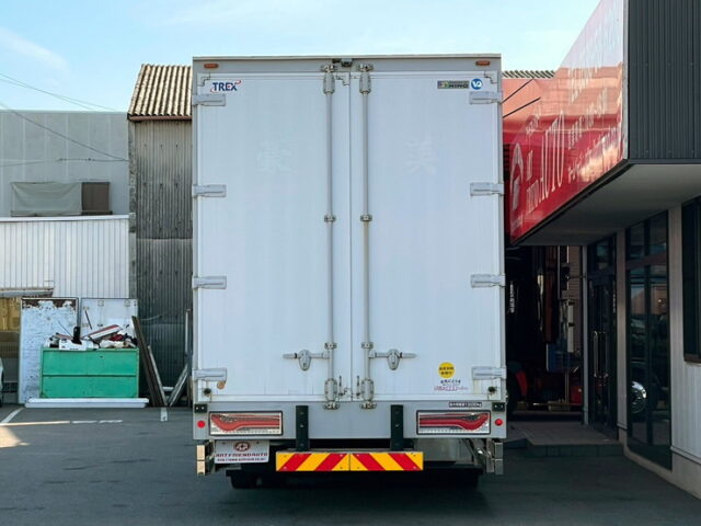 プロフィア　ハイルーフ　ウィング　新品★ステンレスパーツ/メッキホイール　木床　7速MT　380馬力