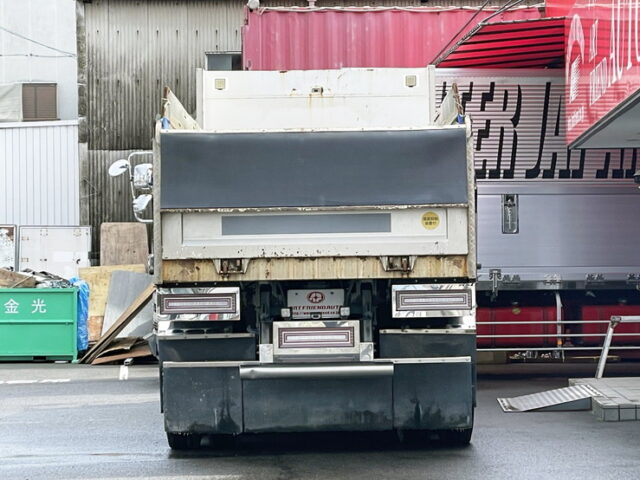 日野　17プロフィア　ダンプ　5300×2200　E13C　前出しバンパー　昇降機付き　電動コボレーン