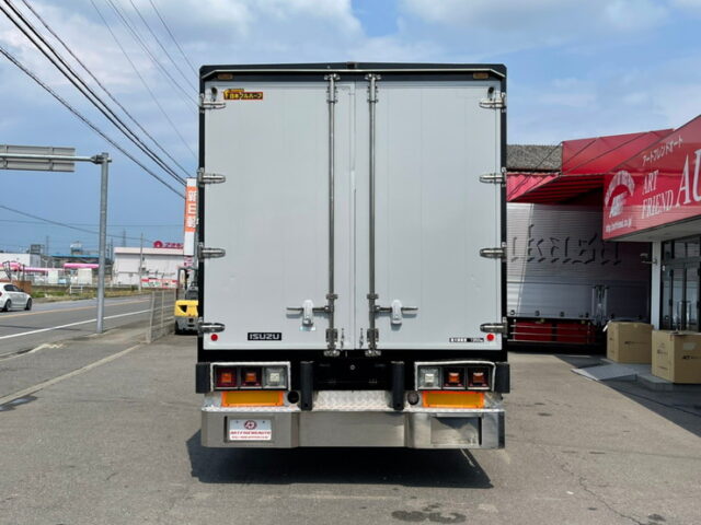 【895】H13　フォワード　冷凍ウィング　6200ワイド　リーフサス　生エンジン　6速