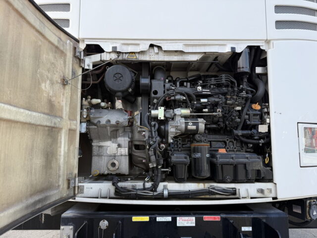 日本トレクス：トレーラー冷凍ウィング：段付き：2軸：前壁冷凍機：リフトアクスル