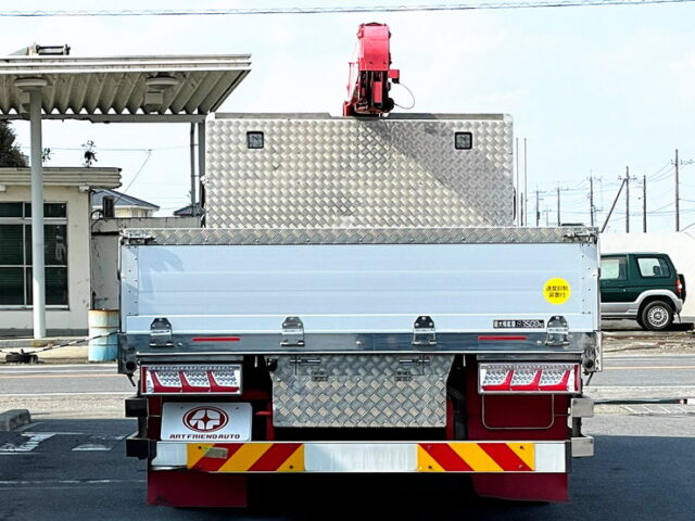 【1137】H28　フォワード　クレーン　6000セミワイド　4段ラジコンフックイン　角足　エアサス