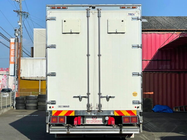 【1257】H23 ギガ 冷凍ウィング ステンレス多数 リア門口ステンレス 格納ゲート付 木床