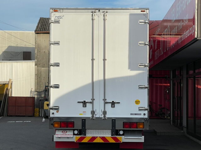 【1378】R5　17スーパーグレート　ハイルーフ　ウィング　寒冷地仕様　未使用