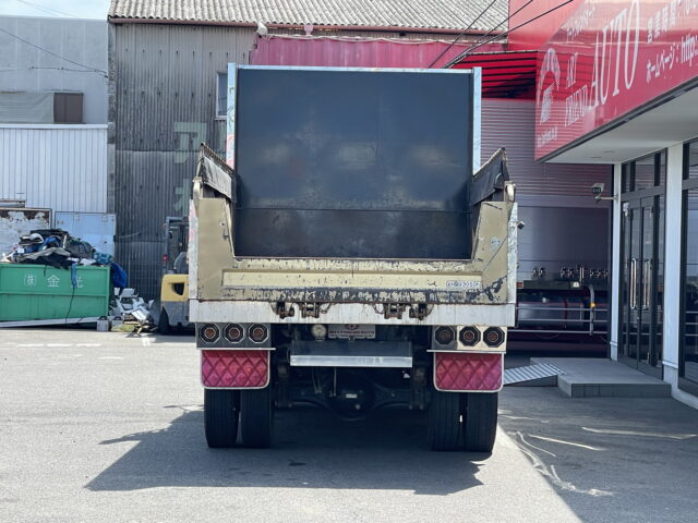 ふそう　ファイター　ダンプ　架装多数　メッキホイール　6発ターボ　240馬力