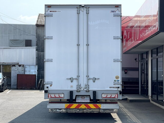 17スーパーグレート　ハイルーフ　ウィング　メッキ多数　アルミホイール　木床